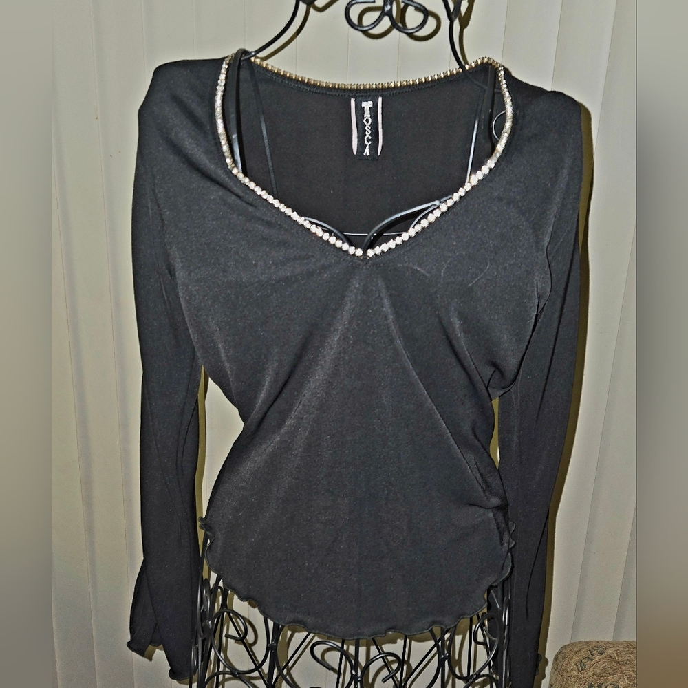 Blouse sz sm. Rhinestones.